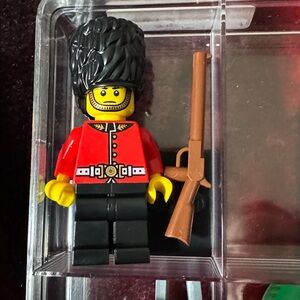 Lego Minifigure Minifig Series 5 British Royal Guard Sentry Rifle 8805